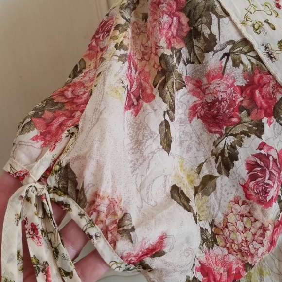 Karen Kane Blouse - Picture 7 of 8